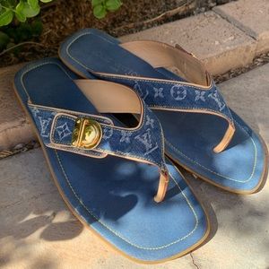 🩵 Louis Vuitton Denim Sandals 🩵